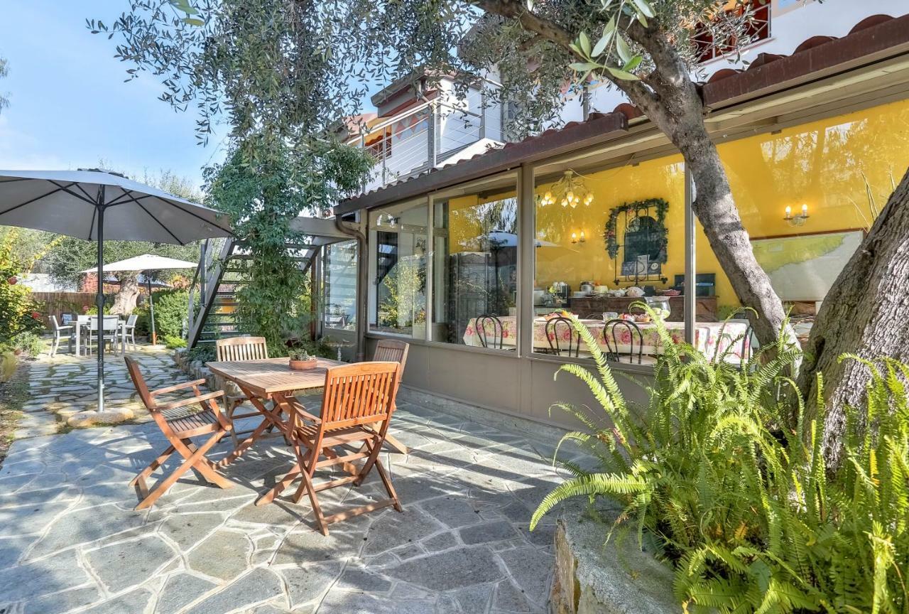 Ca De Rossana Bed&Breakfast Sanremo Bagian luar foto